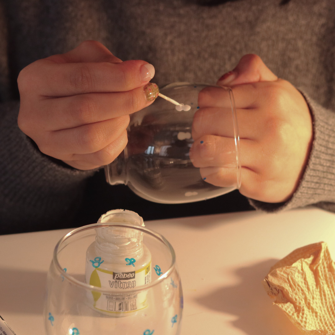 을지로 아트 워크숍: 유리잔에 그린 이야기