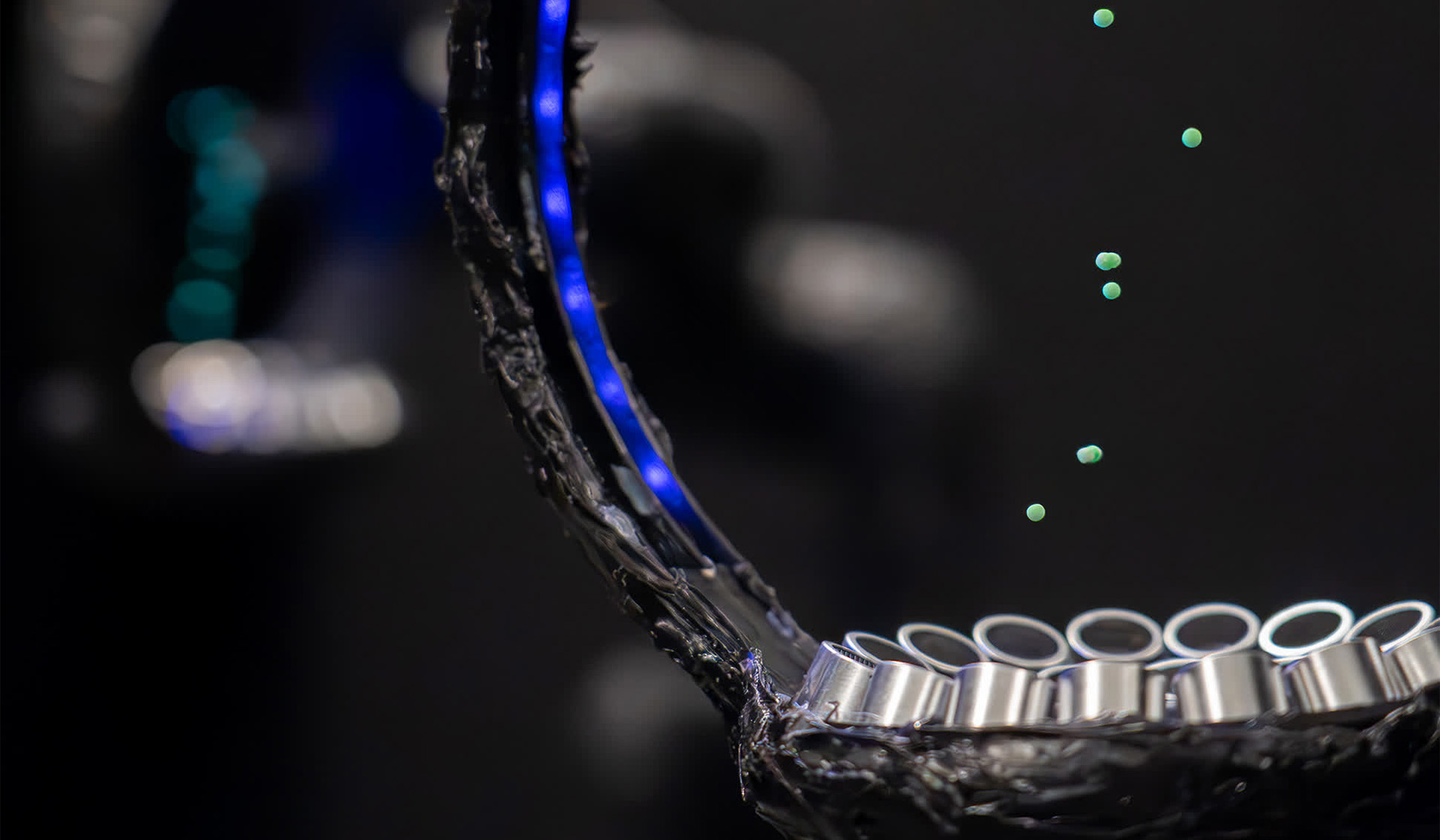 코린스키/서,  〈Life A: 부유하는 감각〉